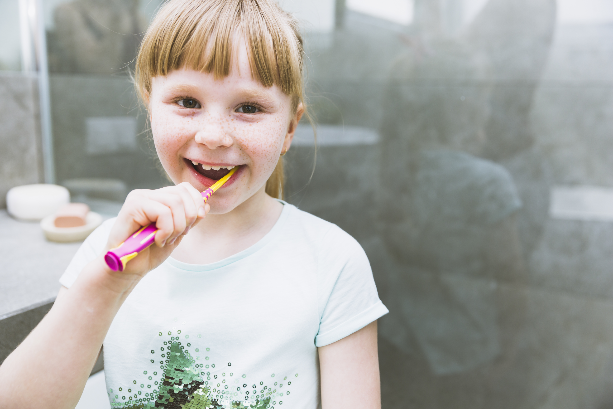 Cómo elegir el cepillo de dientes para niños
